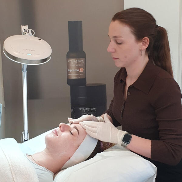 Medi-facial by Geelong Veins Skin & Laser dermal clinician